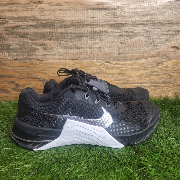 New Nike Metcon 7 Training Shoes Sz 7.5  CZ8280-010 - Picture 3 of 11